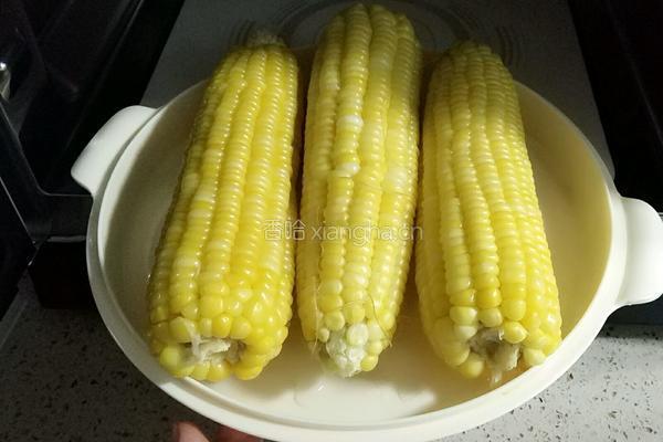 微波炉煮玉米的做法图解5