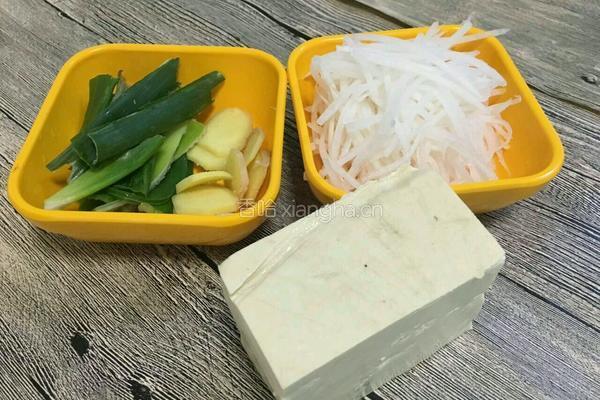 鱼汤的做法图解3