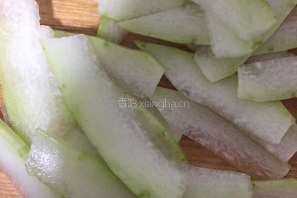 酸辣西瓜皮的做法图解3