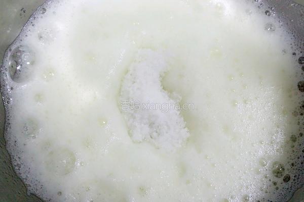 彩虹蛋糕卷的做法图解5