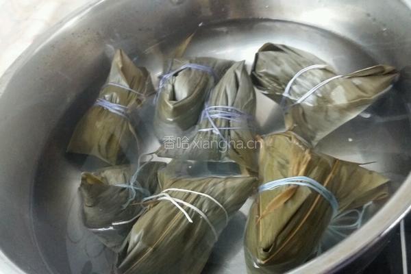 包粽子的做法图解15