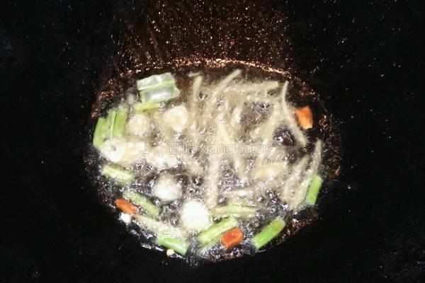 西红柿炒土豆的做法图解3