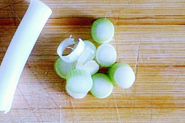 菌菇汤的做法图解5