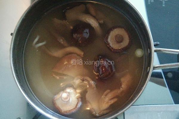 菌菇汤的做法图解9