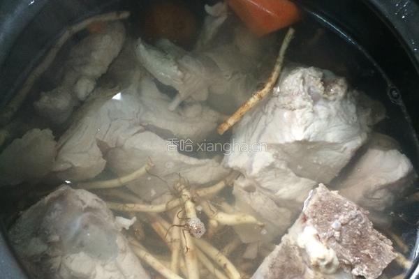 鱼腥草胡萝卜骨头汤的做法图解4