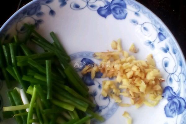 家常牛肉小炒的做法图解3