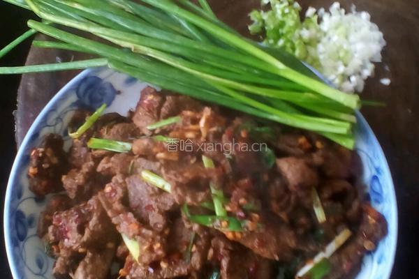家常牛肉小炒的做法图解5