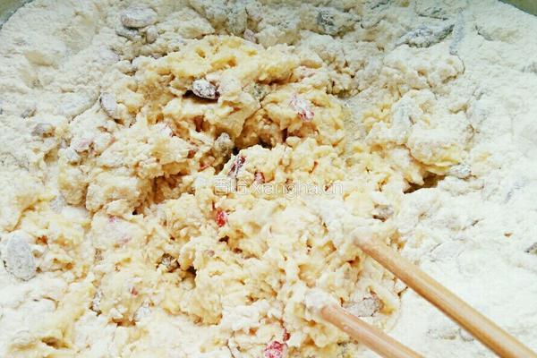 蜂蜜鸡蛋玉米面发糕的做法图解8