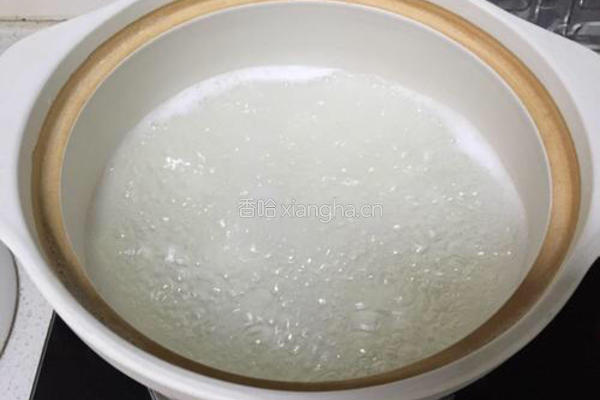 虾粥的做法图解2