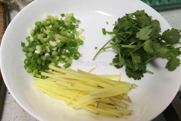 虾粥的做法图解5