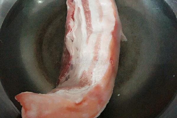 腐乳扣肉的做法图解1