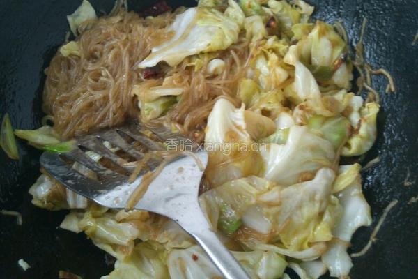 卷心菜炒粉的做法图解7