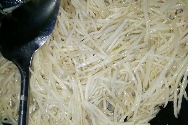 孜然土豆丝的做法图解3