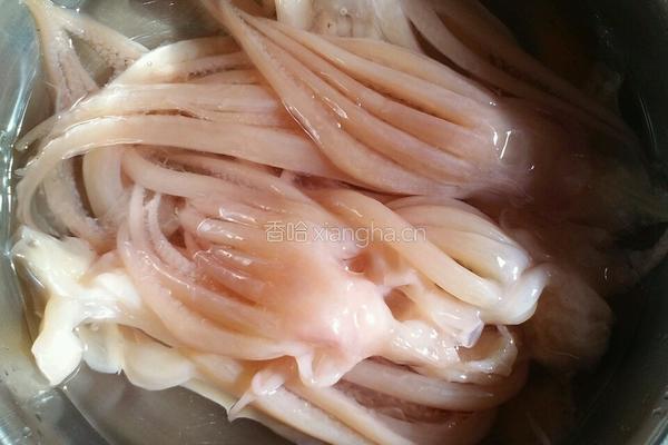 火爆鱿鱼的做法图解1