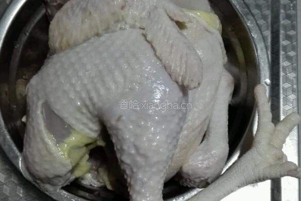 白斩鸡的做法图解1