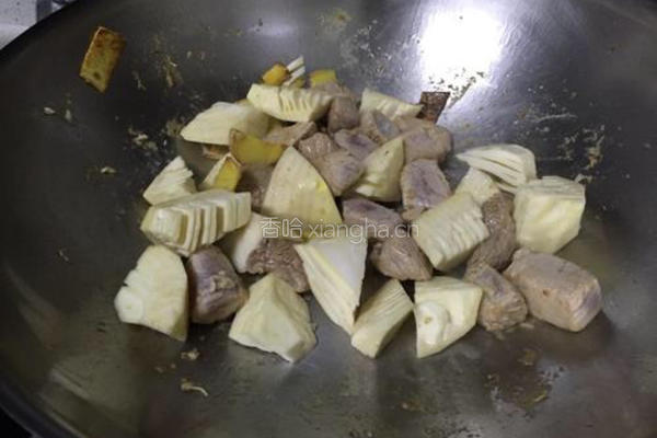 竹笋红烧肉的做法图解7