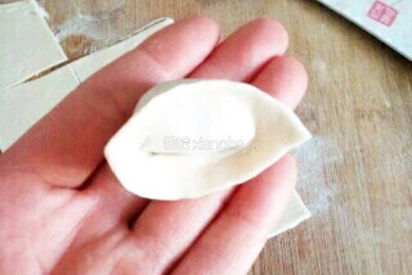 元宝馄饨包法的做法图解13