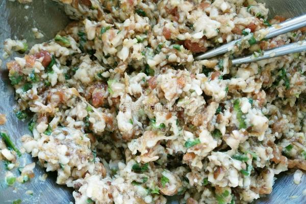 香菇猪肉饺子的做法图解5