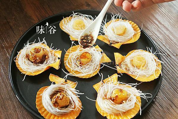 粉丝蒜蓉蒸扇贝的做法图解8