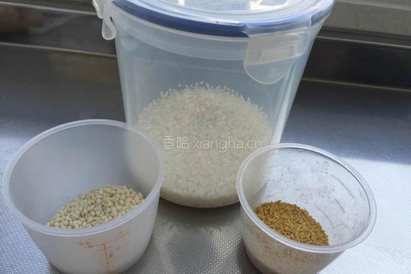 三米饭（大米小米糯米饭）的做法图解1