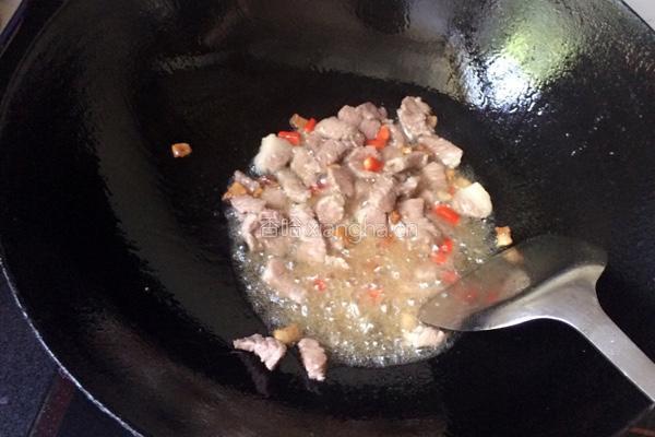 扁豆丝炒肉的做法图解6