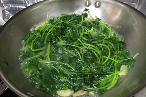 小鱼汤的做法图解5