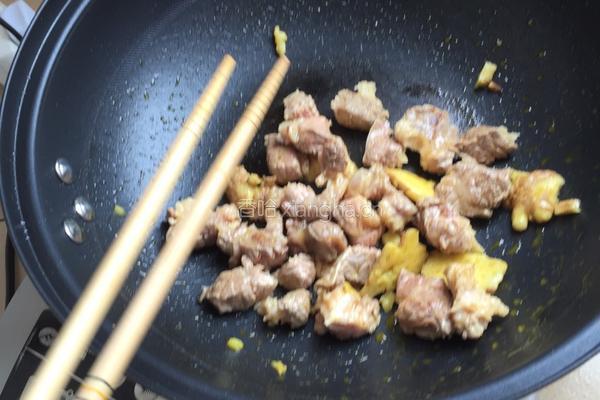 西红柿土豆烧牛肉的做法图解3