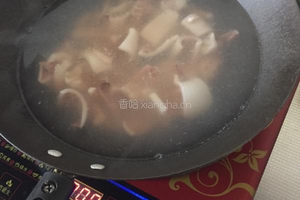 爆炒鲜鱿的做法图解2
