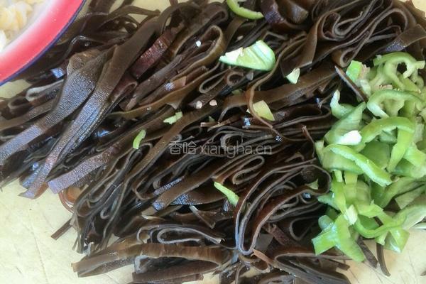 海带烧土豆的做法图解1
