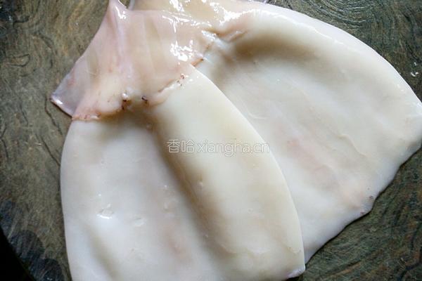 香辣洋葱炒鱿鱼的做法图解3