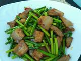 蒜苗炒五花肉的做法[图]