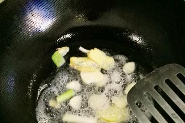 水煮白菜肉片的做法图解4