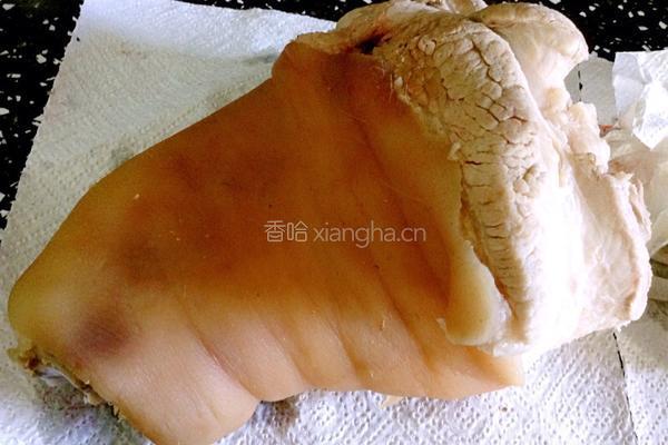 招财东坡肘子的做法图解5