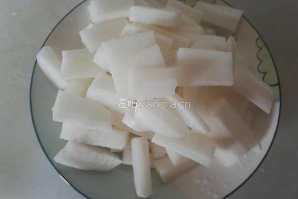 红烧萝卜的做法图解2