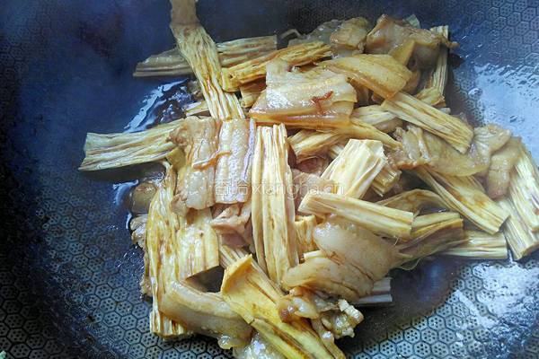 腐竹红烧肉的做法图解10