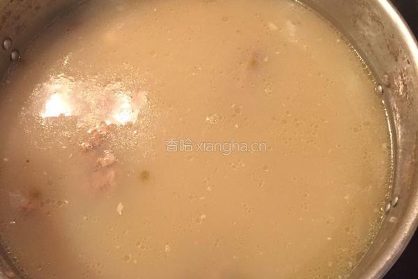 莲藕牛骨绿豆老火靓汤的做法图解5