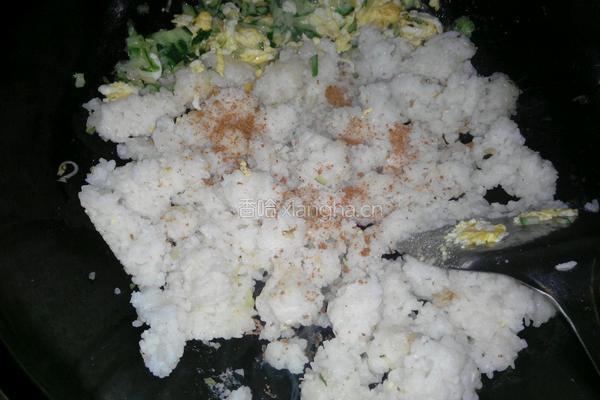 鸡蛋火腿炒饭的做法图解4
