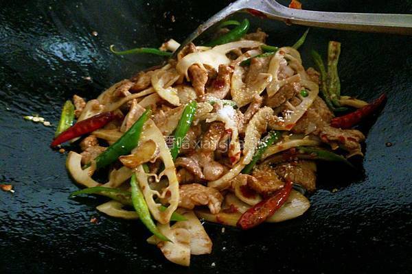 竹笋炒肉片的做法图解12