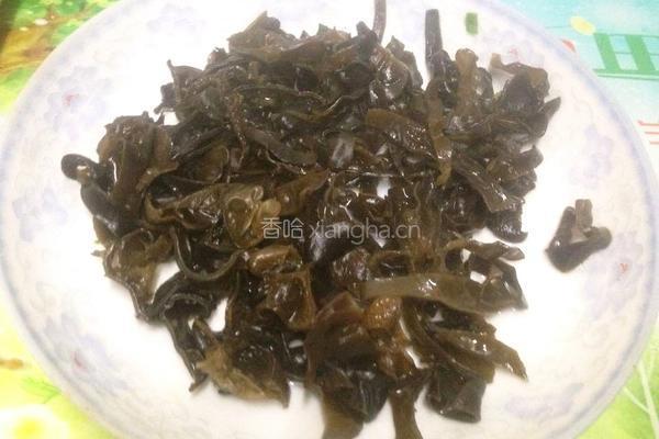 木耳拌黄瓜的做法图解5
