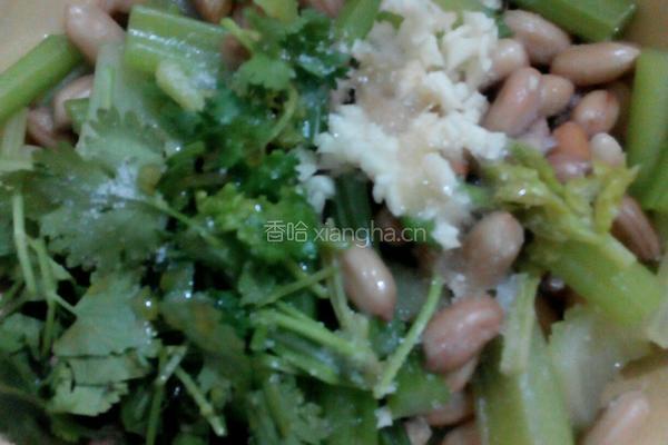 花生芹菜的做法图解7