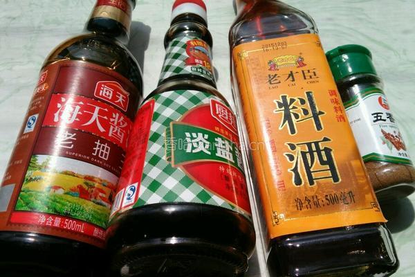 蛋黄狮子头的做法图解5