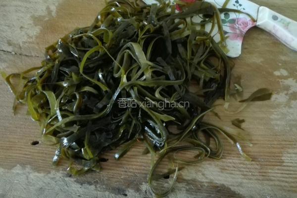麻辣凉拌海带的做法图解2