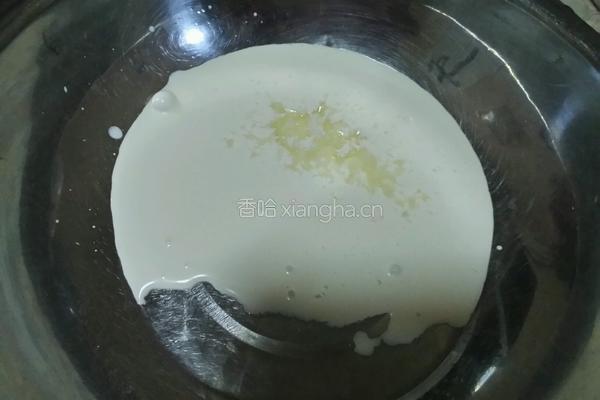 雀巢蛋奶油的打发的做法图解2