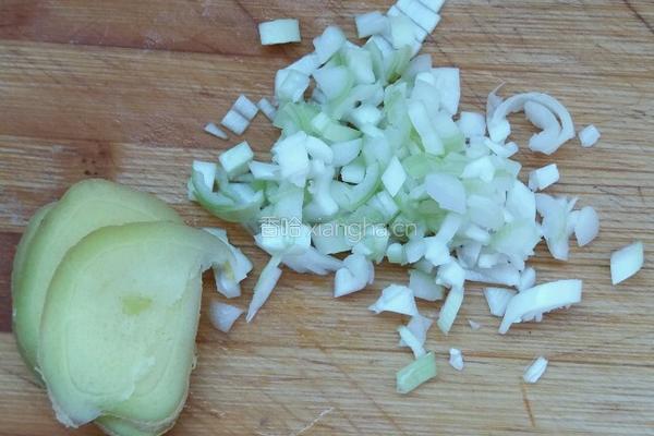白菜炖土豆的做法图解4