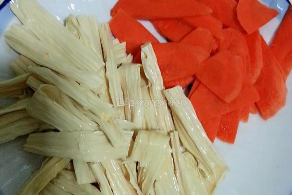 红烧肉焖饭的做法图解3