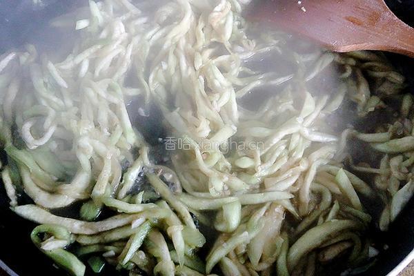 辣椒炒茄丝的做法图解8