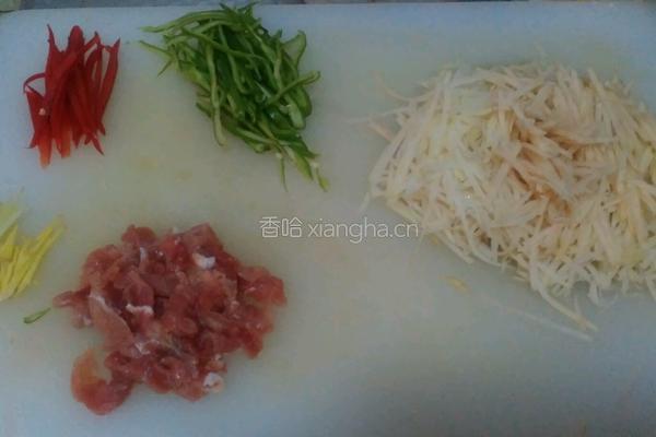 土豆丝炒肉的做法图解1