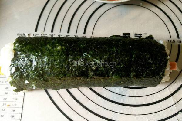 果蔬鸭蛋寿司卷的做法图解14