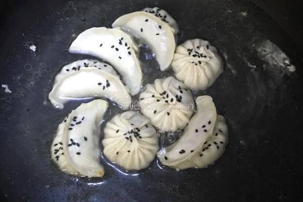 煎饺子的做法图解5