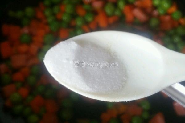 豌豆胡萝卜焖饭的做法图解6
